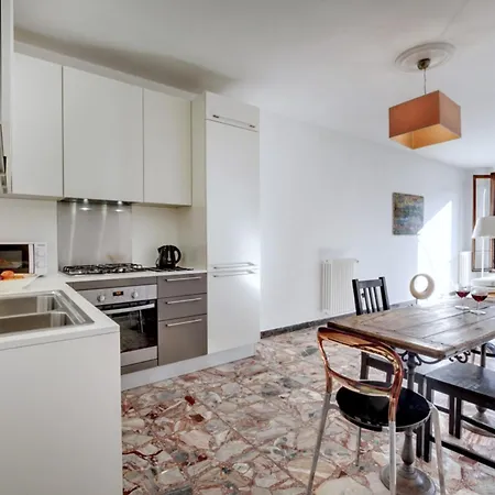 Apartament Ca Silvia Saint's Square